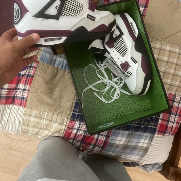COPY - Jordan 4 psg - Picture 3 of 5